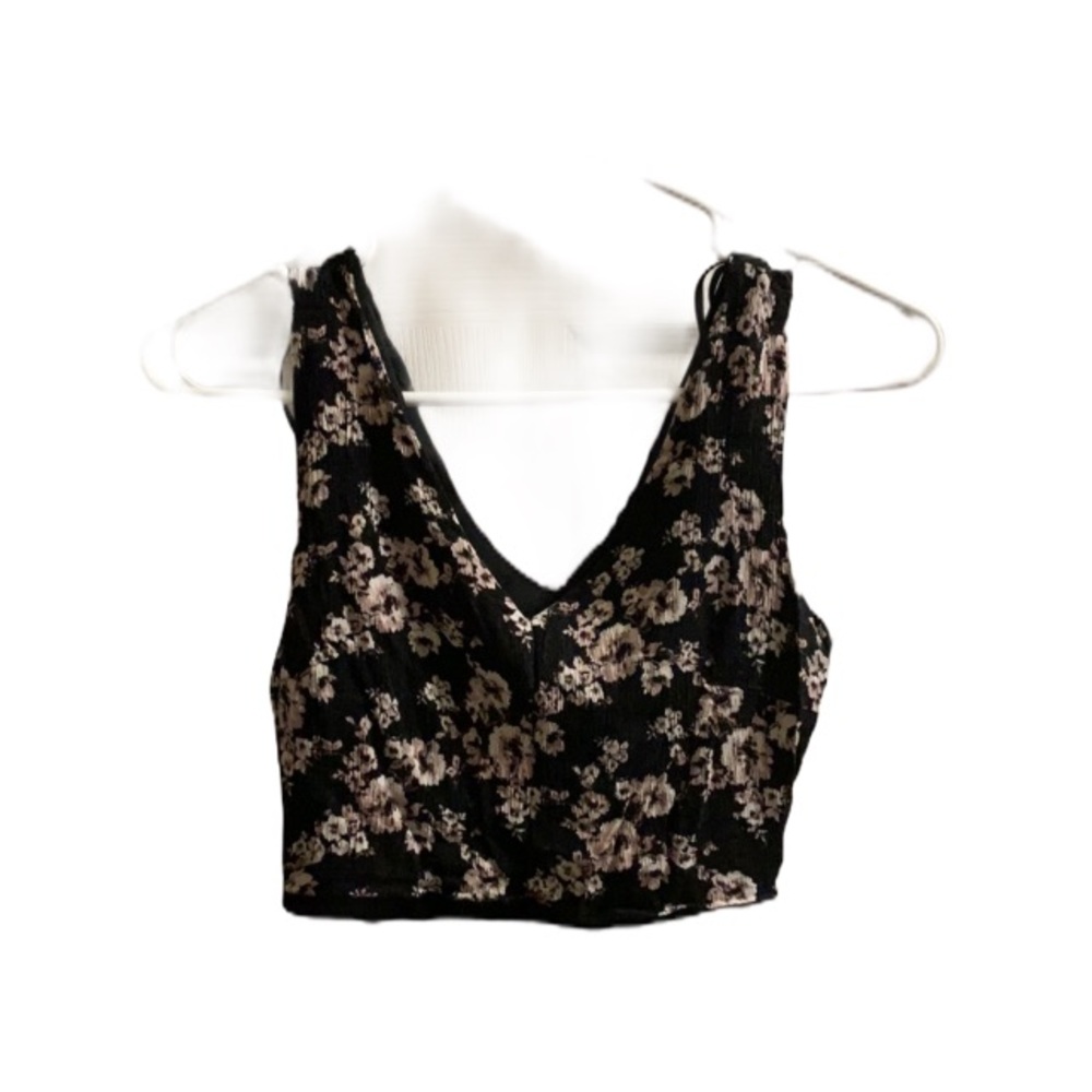 FOREVER 21 Floral Crop Top!